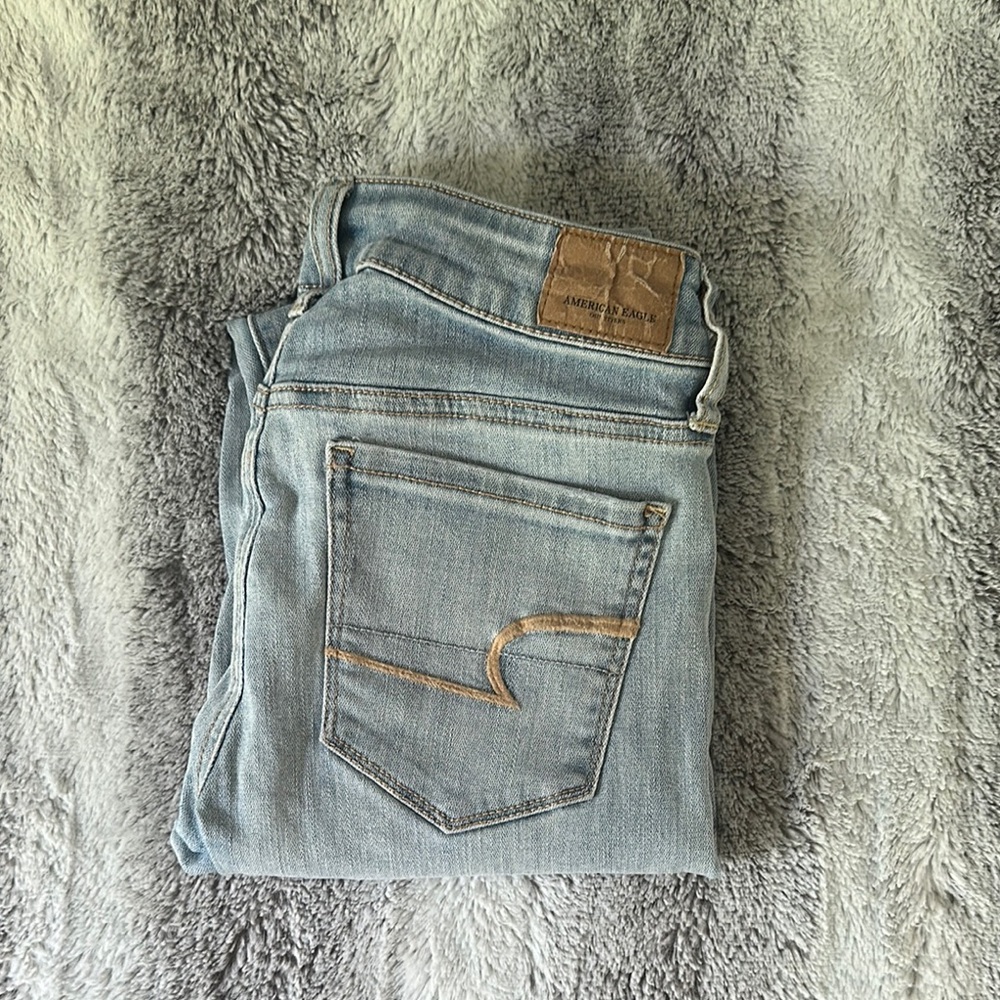 American Eagle Outfitters Light Blue Denim Skinny Jeans